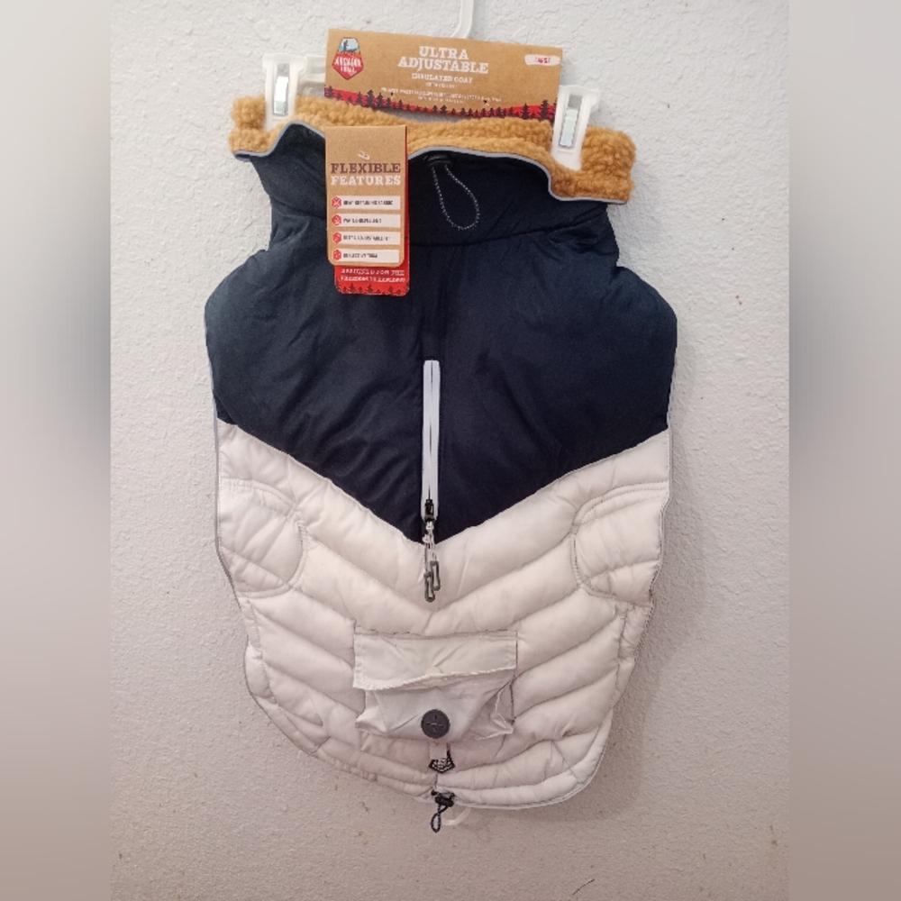 Arcadia Trail Large dog insulated coat New